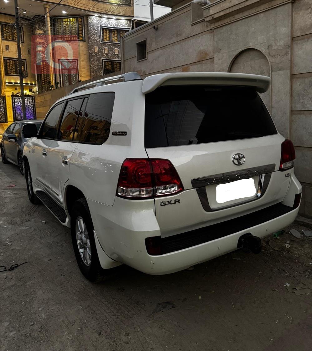 تويوتا لاندكروزر